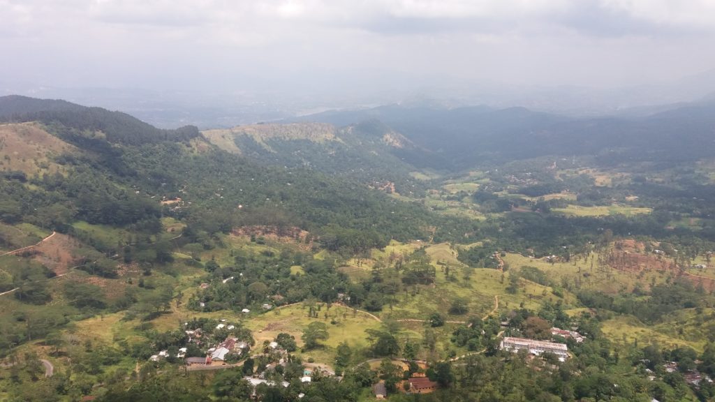 Výhled z Hanthana hills.