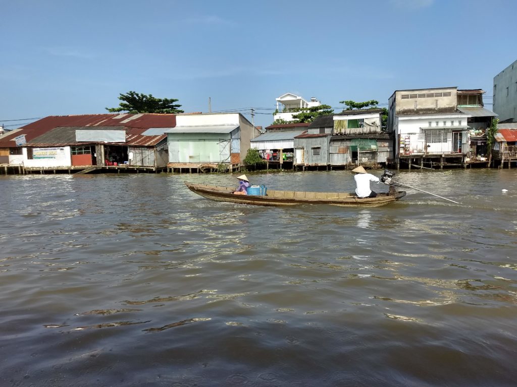 Plovoucí market v deltě Mekongu.
