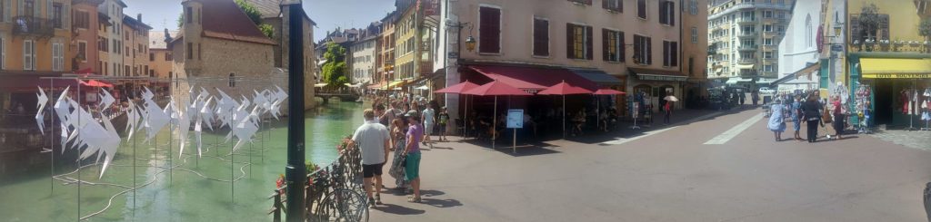 Francouzské městečko Annecy nedaleko Ženevy.